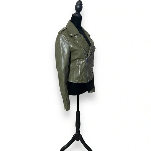 Flamant Rose Olive Green Cropped Silver Hardware Details Faux Leather Jacket - Picture 3 of 16